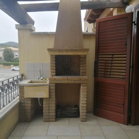 The Sunny House Apartment Villasimius Exterior photo