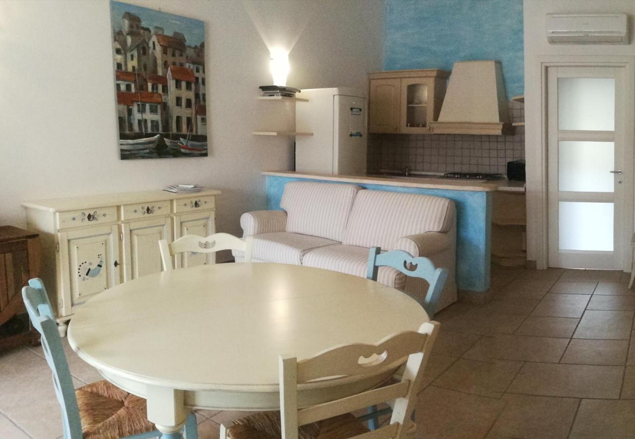 The Sunny House Apartment Villasimius Exterior photo