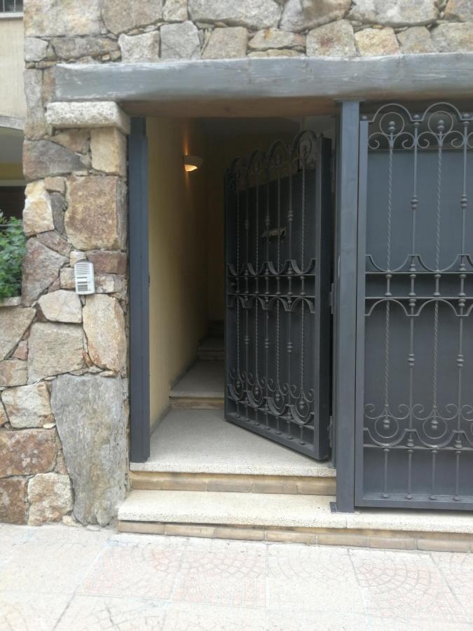 The Sunny House Apartment Villasimius Exterior photo